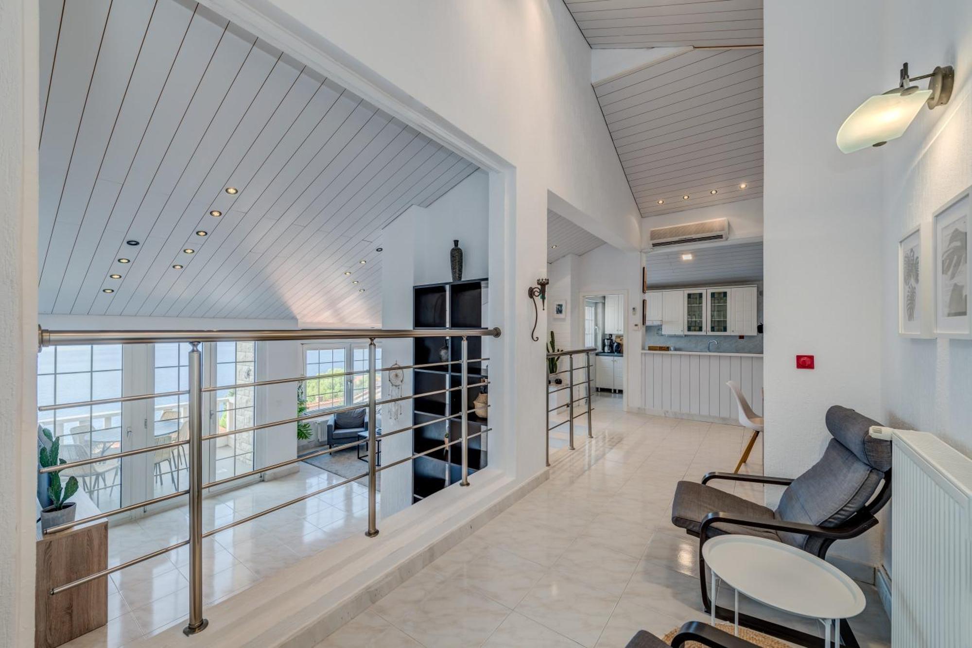 Apartments With Pool Vrdoljak Omis Phòng bức ảnh